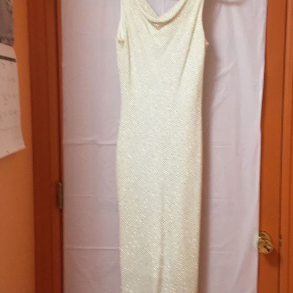 Cache Dress - Picture 1 of 8